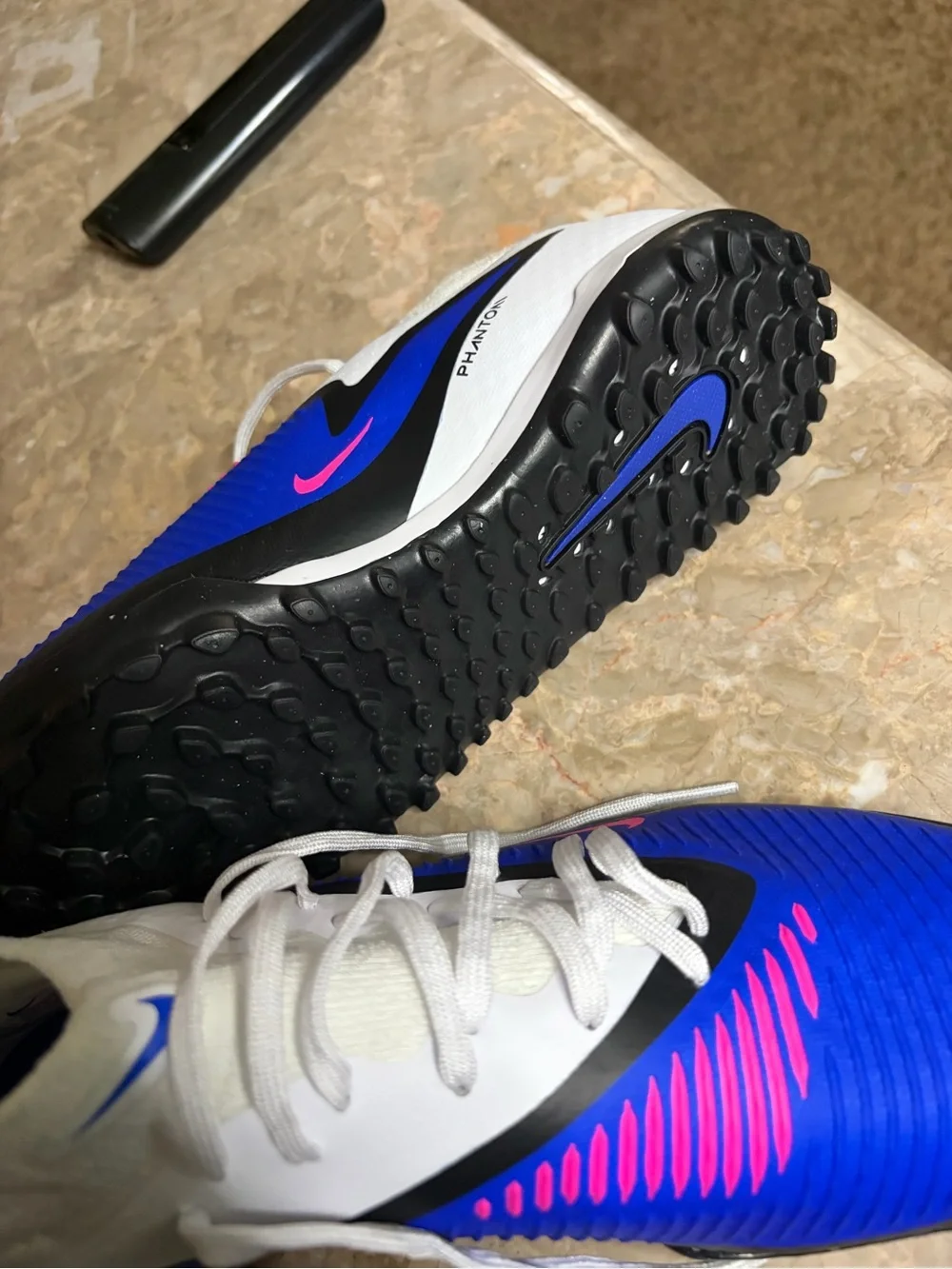 Nike men Blue / White / Pink Soccer indoor